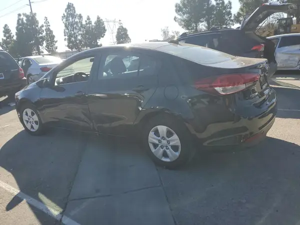 3KPFL4A7XJE249046 2018 KIA FORTE - Image 2