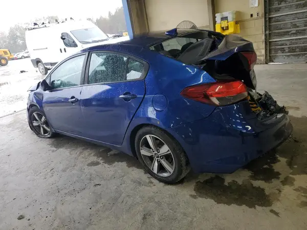 3KPFL4A7XJE253582 2018 KIA FORTE - Image 2