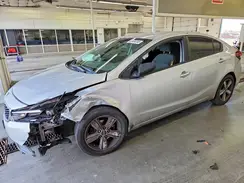 3KPFL4A7XJE258099 2018 KIA FORTE