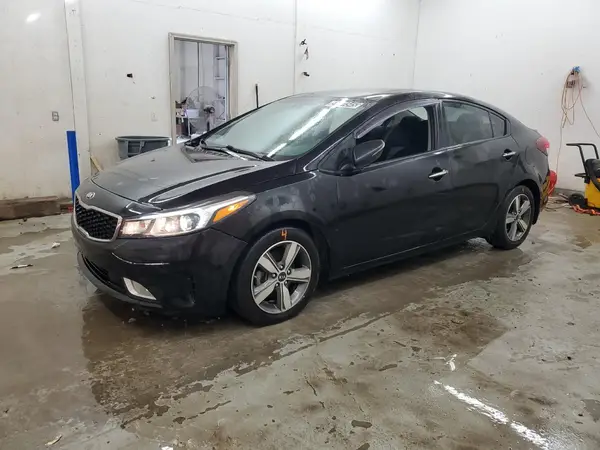 3KPFL4A7XJE262900 2018 KIA FORTE - Image 1