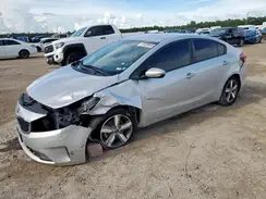 3KPFL4A7XJE274027 2018 KIA FORTE