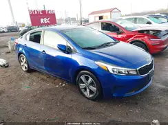 3KPFL4A7XJE275372 2018 KIA FORTE