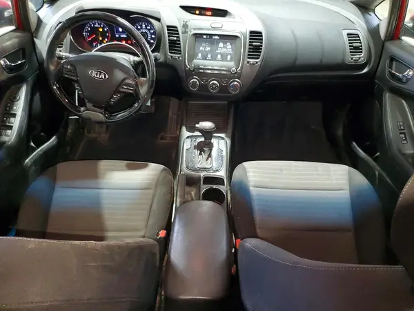 3KPFL4A7XJE277882 2018 KIA FORTE - Image 8