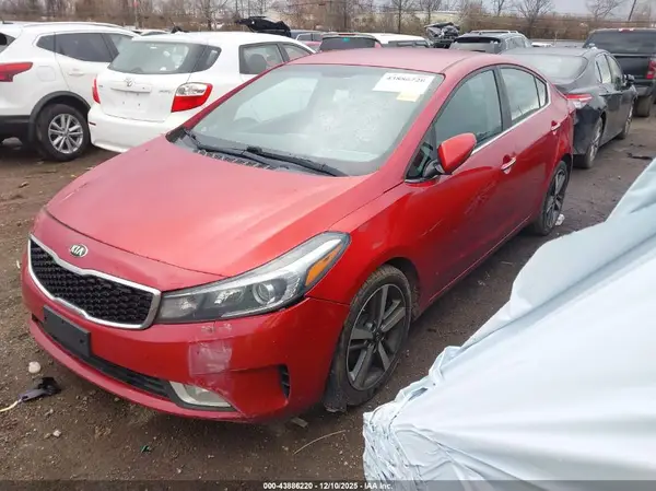 3KPFL4A80HE036397 2017 KIA FORTE - Image 2