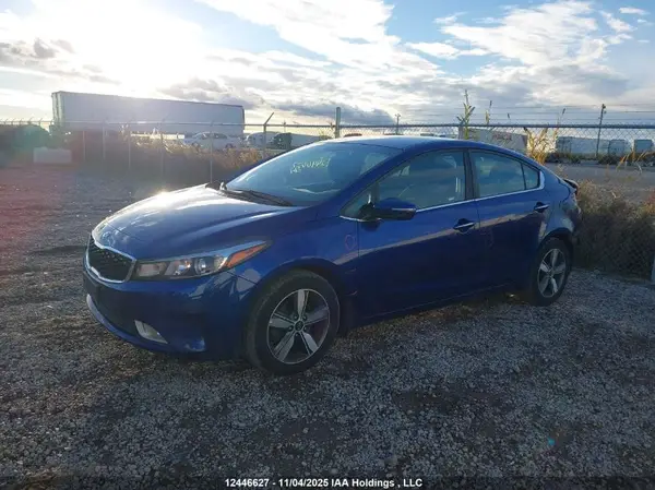 3KPFL4A80JE209180 2018 KIA FORTE - Image 2