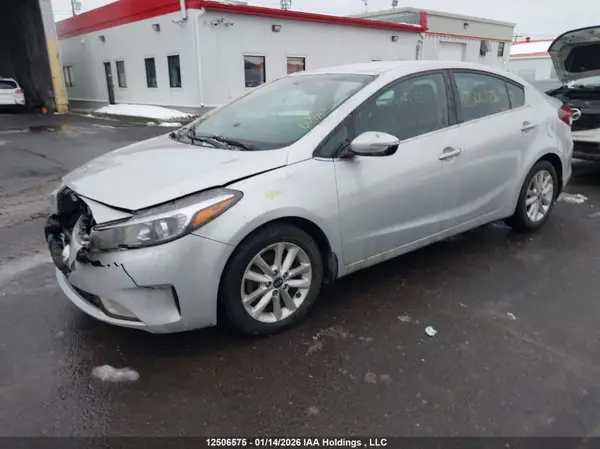 3KPFL4A81HE003053 2017 KIA FORTE - Image 2