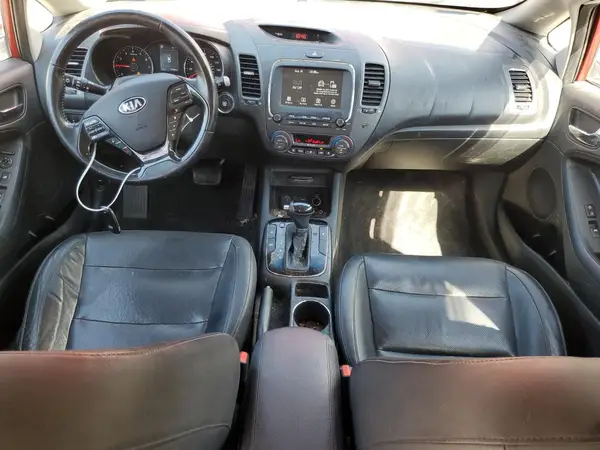 3KPFL4A81HE040491 2017 KIA FORTE - Image 8