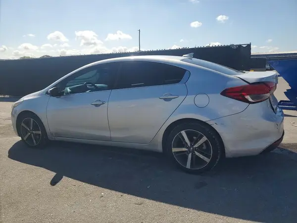 3KPFL4A81HE087214 2017 KIA FORTE - Image 2