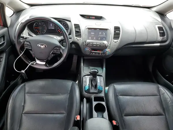3KPFL4A81HE093174 2017 KIA FORTE - Image 8