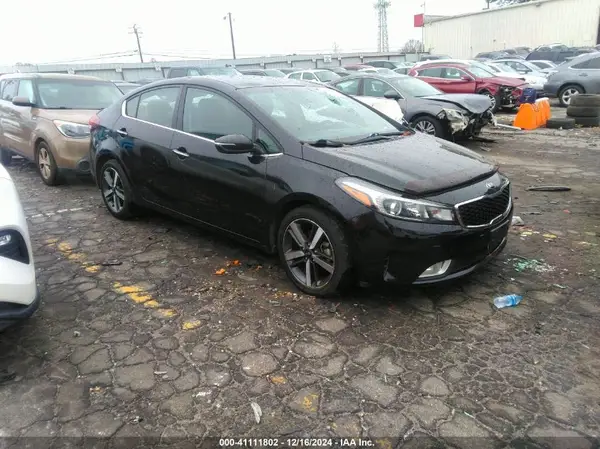 3KPFL4A81HE093871 2017 KIA FORTE - Image 1