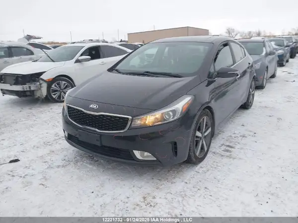 3KPFL4A82HE055629 2017 KIA FORTE - Image 2