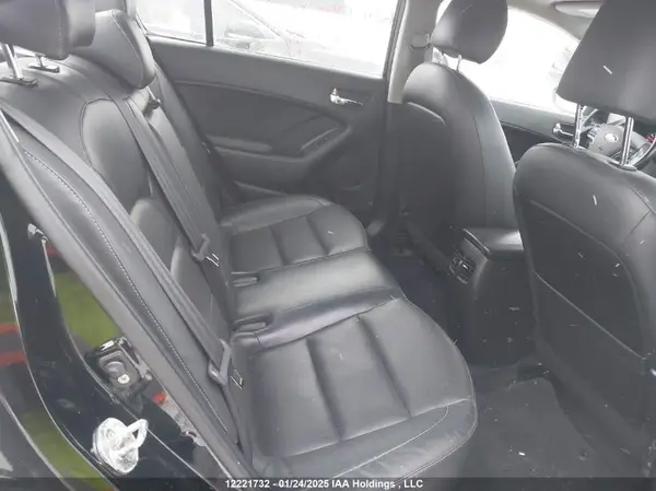 3KPFL4A82HE055629 2017 KIA FORTE - Image 8