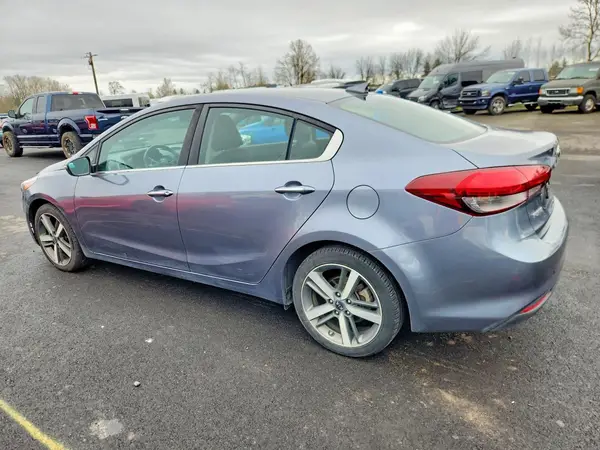 3KPFL4A82JE192947 2018 KIA FORTE - Image 2