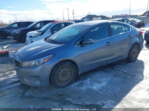 3KPFL4A83HE021893 2017 KIA FORTE - Image 2