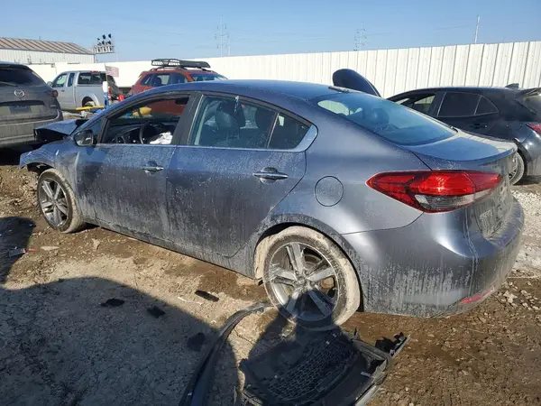 3KPFL4A83HE037219 2017 KIA FORTE - Image 2