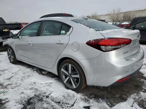 3KPFL4A83HE038015 2017 KIA FORTE - Image 2