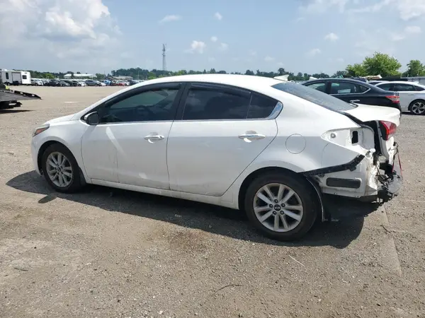 3KPFL4A83HE093273 2017 KIA FORTE - Image 2