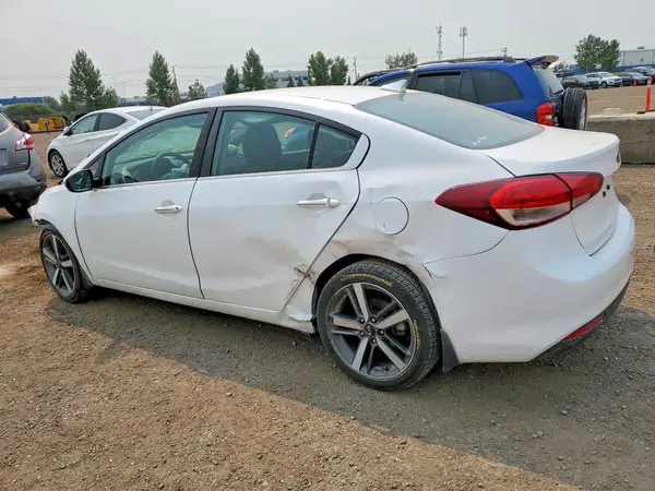 3KPFL4A84HE021417 2017 KIA FORTE - Image 2