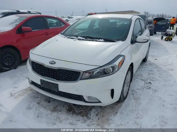 3KPFL4A84HE091757 2017 KIA FORTE - Image 2