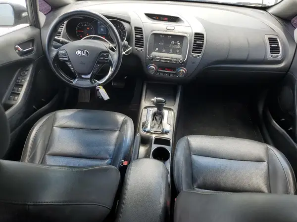 3KPFL4A84HE092293 2017 KIA FORTE - Image 8