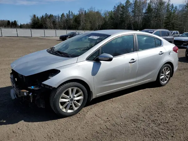 3KPFL4A84HE105768 2017 KIA FORTE - Image 1