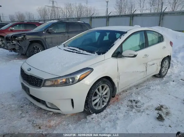 3KPFL4A84HE124739 2017 KIA FORTE - Image 2