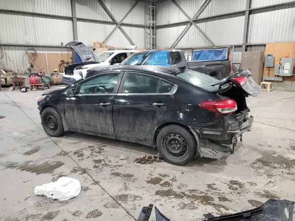 3KPFL4A84JE186003 2018 KIA FORTE - Image 2