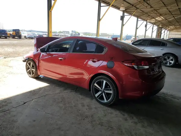 3KPFL4A84JE243008 2018 KIA FORTE - Image 2