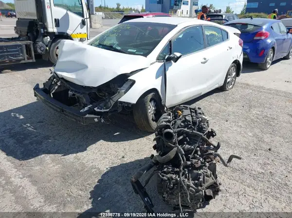 3KPFL4A85HE005257 2017 KIA FORTE - Image 2