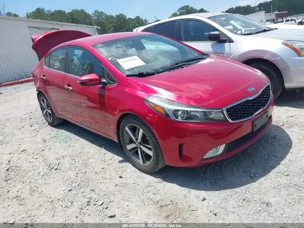 3KPFL4A85HE005548 2017 KIA FORTE - Image 1