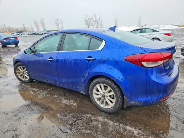 3KPFL4A85HE006232 2017 KIA FORTE - Image 2