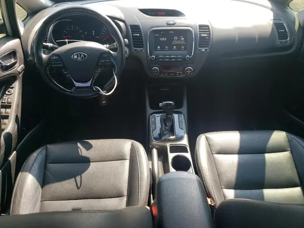 3KPFL4A85HE043474 2017 KIA FORTE - Image 8