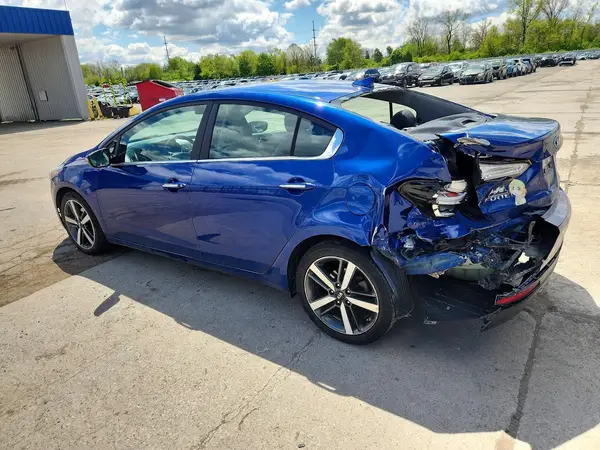 3KPFL4A85JE249707 2018 KIA FORTE - Image 2