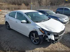 3KPFL4A86HE005333 2017 KIA FORTE
