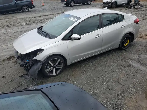 3KPFL4A86HE093722 2017 KIA FORTE - Image 1