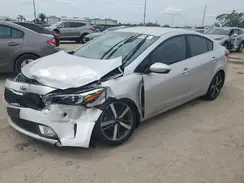 3KPFL4A86HE093963 2017 KIA FORTE