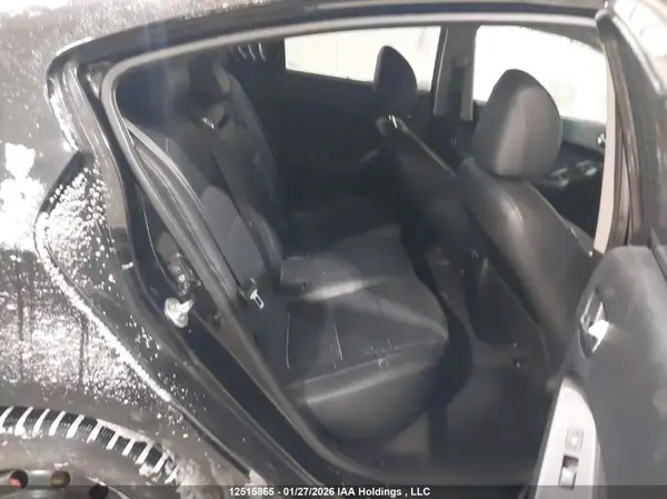 3KPFL4A86JE229076 2018 KIA FORTE - Image 8