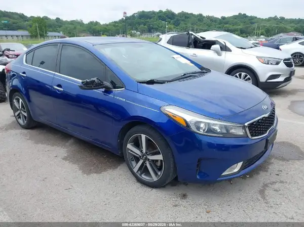 3KPFL4A87HE042861 2017 KIA FORTE - Image 1
