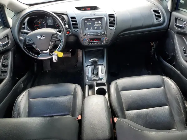 3KPFL4A87HE092823 2017 KIA FORTE - Image 8