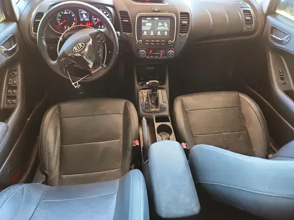 3KPFL4A87HE107935 2017 KIA FORTE - Image 6