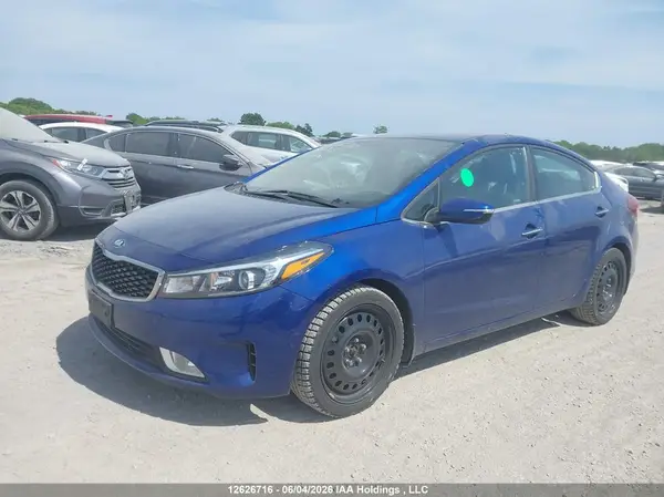 3KPFL4A87JE221715 2018 KIA FORTE - Image 2