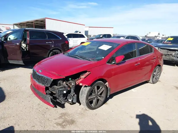 3KPFL4A88HE044876 2017 KIA FORTE - Image 2