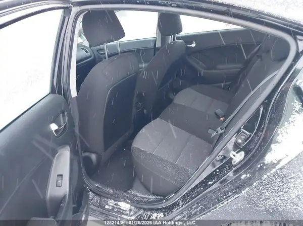 3KPFL4A88JE179541 2018 KIA FORTE - Image 8