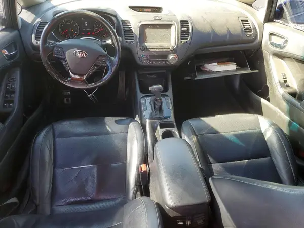 3KPFL4A88JE192645 2018 KIA FORTE - Image 8