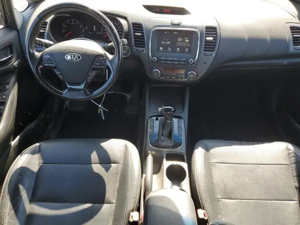 3KPFL4A88JE200064 2018 KIA FORTE - Image 8