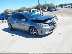 3KPFL4A88JE250933 2018 KIA FORTE