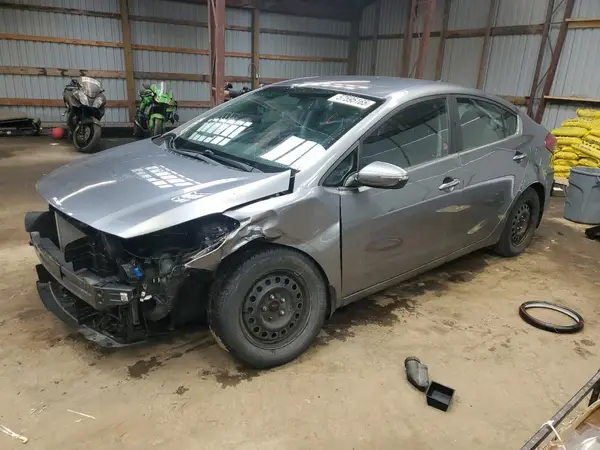 3KPFL4A89HE004872 2017 KIA FORTE - Image 1