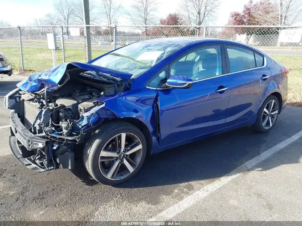 3KPFL4A89HE044417 2017 KIA FORTE - Image 2