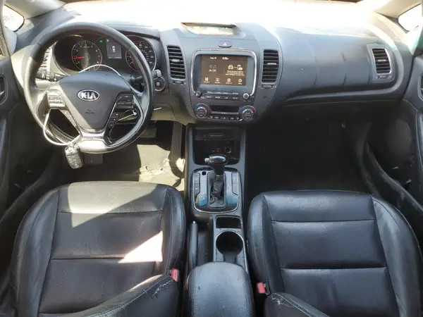 3KPFL4A89HE123750 2017 KIA FORTE - Image 8