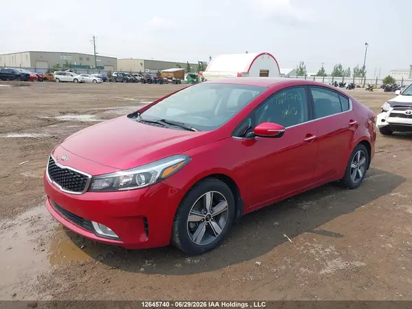 3KPFL4A89JE231453 2018 KIA FORTE - Image 2